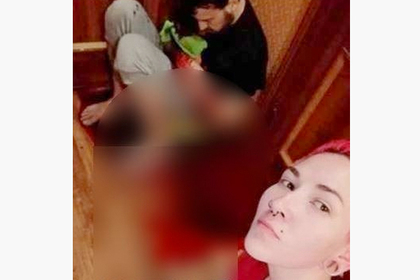 Пияна рускиня кла мъжа си, снима се на фона на изтичащата му кръв и... 