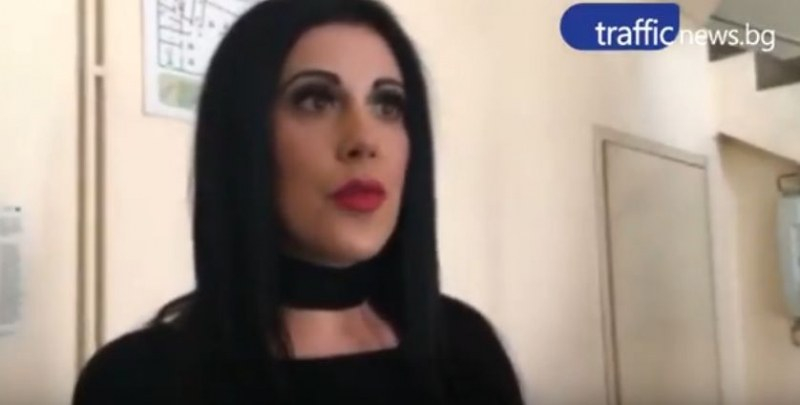 Райфъла влиза на топло за дълго време, а жена му... (ВИДЕО)