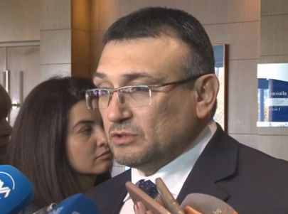 Младен Маринов с подробности за среднощната стрелба с военни в София