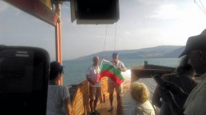 Общинарка от ГЕРБ в Гоце Делчев показа пищен бюст от Мъртво море (СНИМКИ)