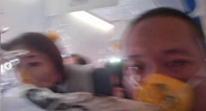 Появиха се СНИМКИ от борда на рухващия Boeing-737 MAX 8 и скандални разкрития за пилотите от Lion Air 