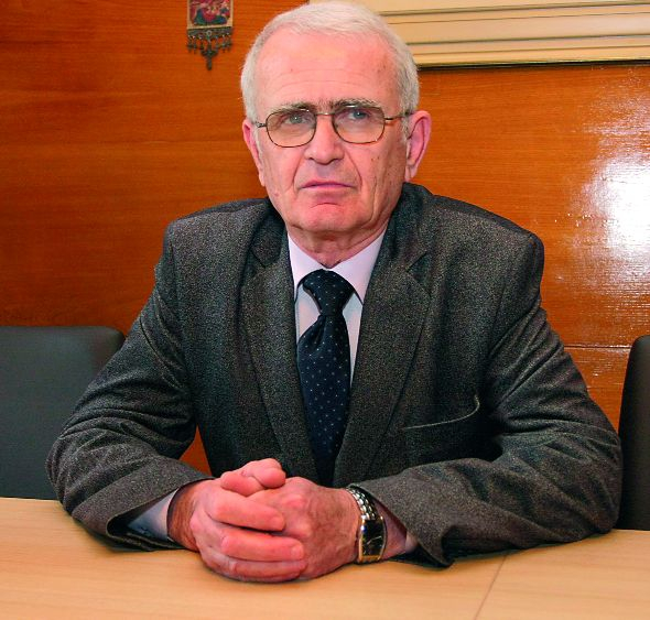 Проф. Станилов в Деня на народните будители: Повече пари за култура! Да се вдигнат заплатите на учените   