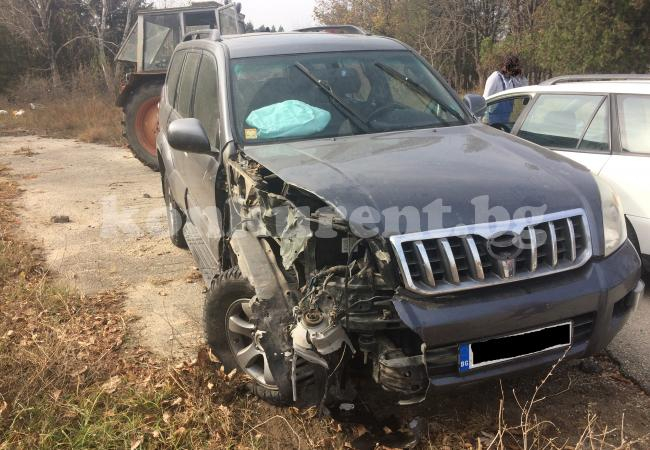 Зверска катастрофа до Борован! Три коли са на пихтия (СНИМКИ)