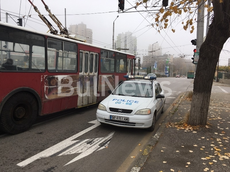 Полицаи се усъмниха в странното поведение на врачанска ученичка, ето какво се оказа (СНИМКИ)