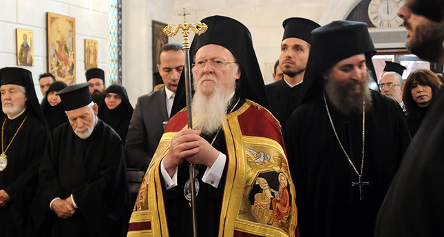 Порошенко и вселенският патриарх създадоха Украинска афтокефална църква 