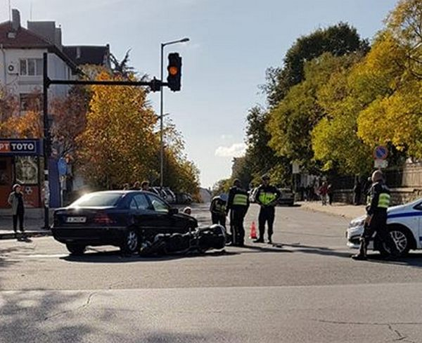 Тежка катастрофа беляза старта на мотосезона в Бургас (СНИМКА)