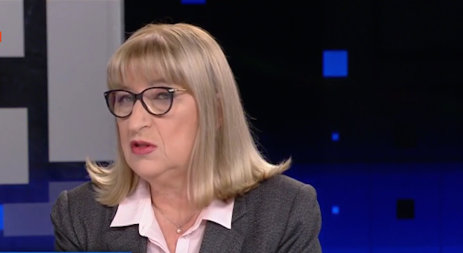 Цецка Цачева: Аз уволних дисциплинарно Катя Матева, но това няма нищо общо с подаваните от нея сигнали