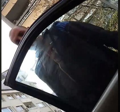 Само в БЛИЦ! Брутална агресия в столичния квартал "Гео Милев"!  (СНИМКИ/ВИДЕО)