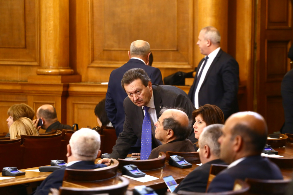Първи реакции на партиите след сензационната маневра на ГЕРБ за преференциалното гласуване 
