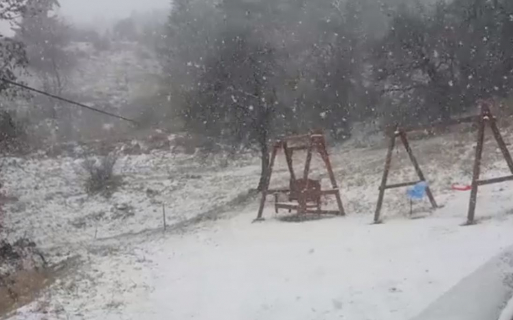 Зимата вече е в България! Уникални СНИМКИ и ВИДЕО
