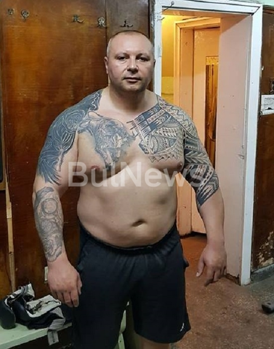 Скандал гръмна във Видин! С листовки, разлепени из целия град, киснат ченге, че е наркодилър (СНИМКИ)