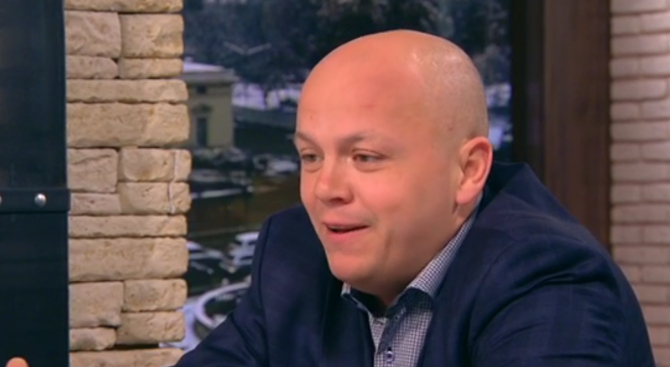 Александър Симов: Некрологът на това управление вече е написан