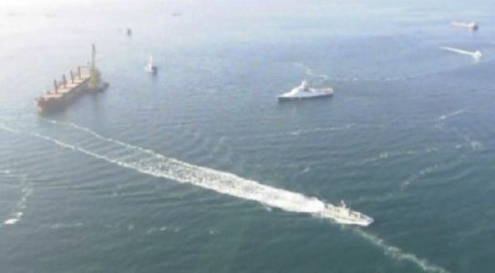 След екшъна в Черно море: Украинските кораби поеха обратно към Бердянск