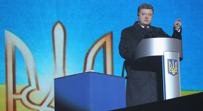 Петро Порошенко: Не се запасявайте със сол!
