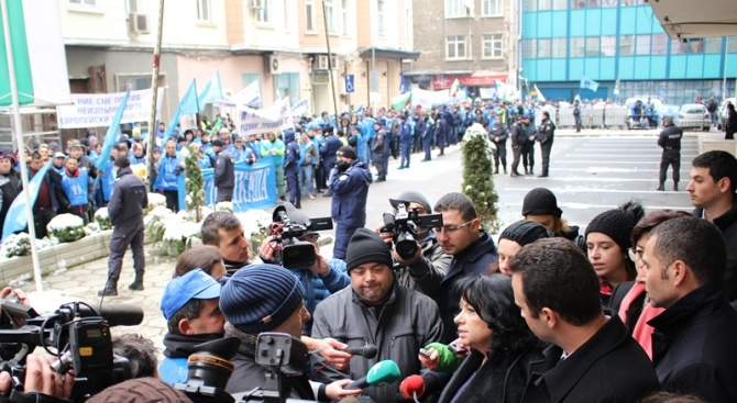 Теменужка Петкова с важно обещание към протестиращите, свързано с ТЕЦ "Марица изток 2" 