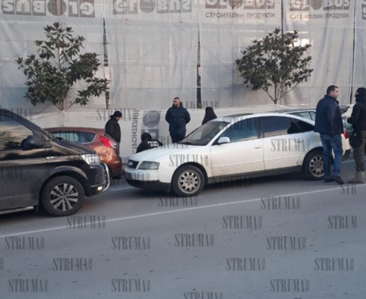 В Петричко почерня от антимафиоти и жандармерия, местните не помнят такова чудо