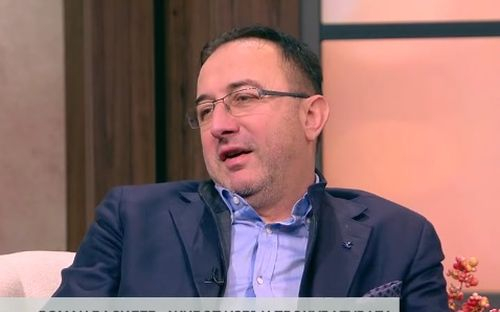 Роман Василев закопа Лозан Панов: Като говориш за зависимости - излизаш и посочваш конкретните хора 