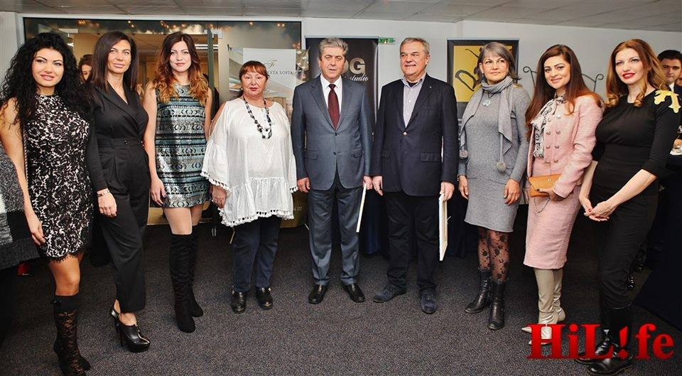 Георги Първанов и Румен Петков подкрепиха децата на Стрелча