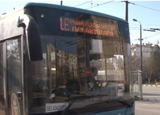 Рядко съчетание от атмосферни фактори спря тролеите в Пазарджик