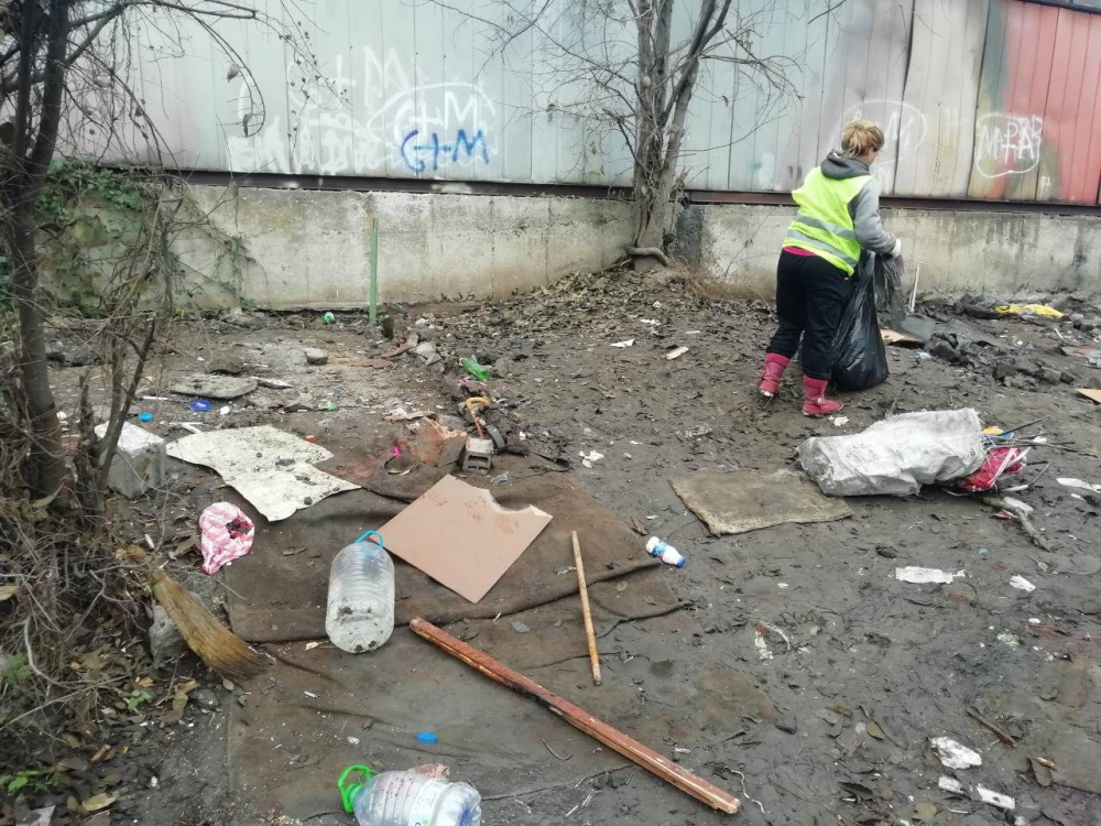 Бургаската община разтури гнусен цигански катун (СНИМКИ)