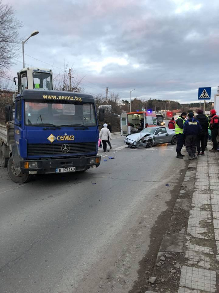 Брутална катастрофа с пострадали потресе Варна