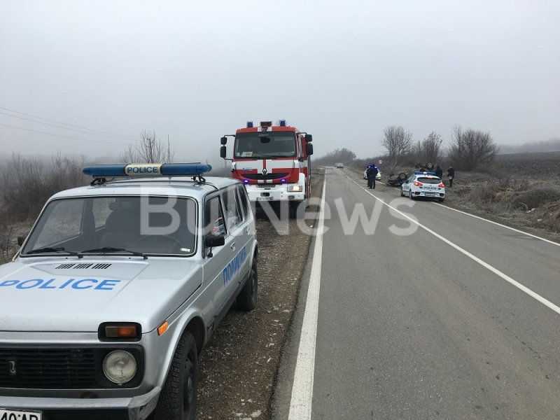 Кървава касапница край Враца: Попска съпруга умря на място, а трупът й още... (СНИМКИ 18+)