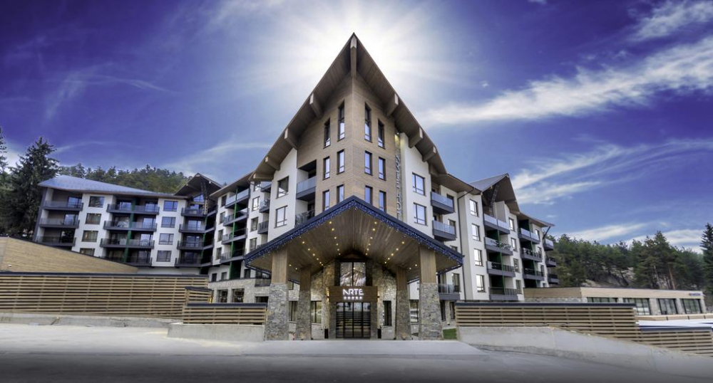 Втора поредна година: Arte Spa&Park Hotel*****  - Най-добър петзвезден  SPA хотел за 2018г.в България и на Балканите