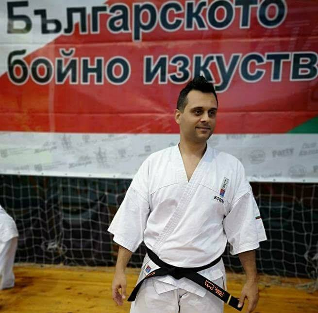Младши автоконтрольор стана полицай за №1 на 2018 г. Какъв е подвигът на Стойчо Яковски (СНИМКИ)