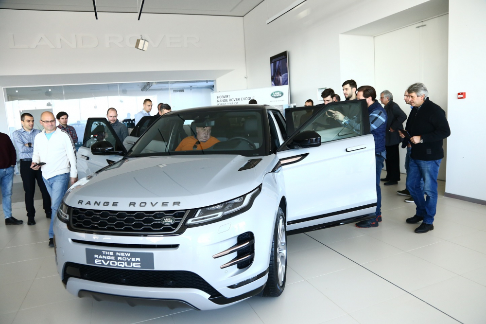Новият Range Rover Evoque: Луксозният SUV за града и извън него (СНИМКИ)