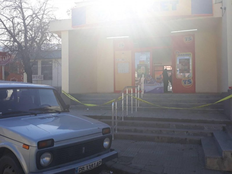 От полицията с гореща информация за дръзкия обир на банкомата в Брестовица