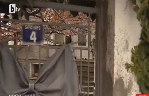 Съседи на изчезналия шеф на казанлъшкия КАТ със странни разкрития: До колата му имаше високо момче, но той... (СНИМКИ)