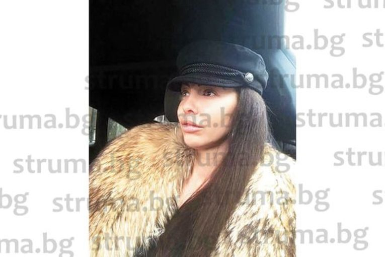 Още една мадама до Галев се уреди с лимузина с еднакви цифри на рег.№ (СНИМКА)