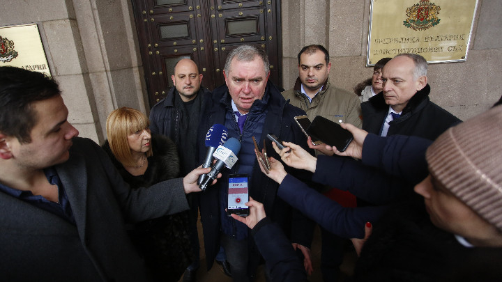 БСП оспорва в Конституционния съд бюджета на здравната каса