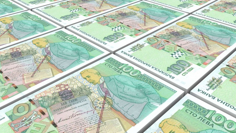 Добрата новина! Половината частници надуват заплатите от 2019-та