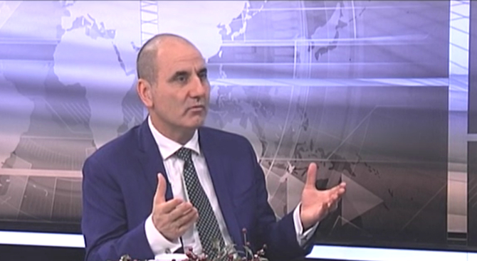 Цветанов: През цялата година Радев се държеше като ментор