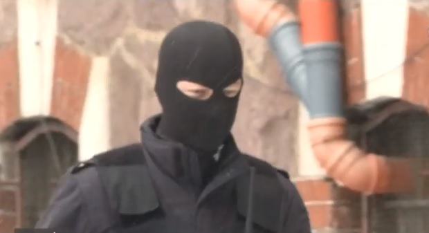 Проговори мъжът, който конвоира най-страшните престъпници у нас! (ВИДЕО)
