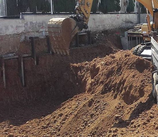 Първо в БЛИЦ! Паника в пловдивски квартал заради теч на газ