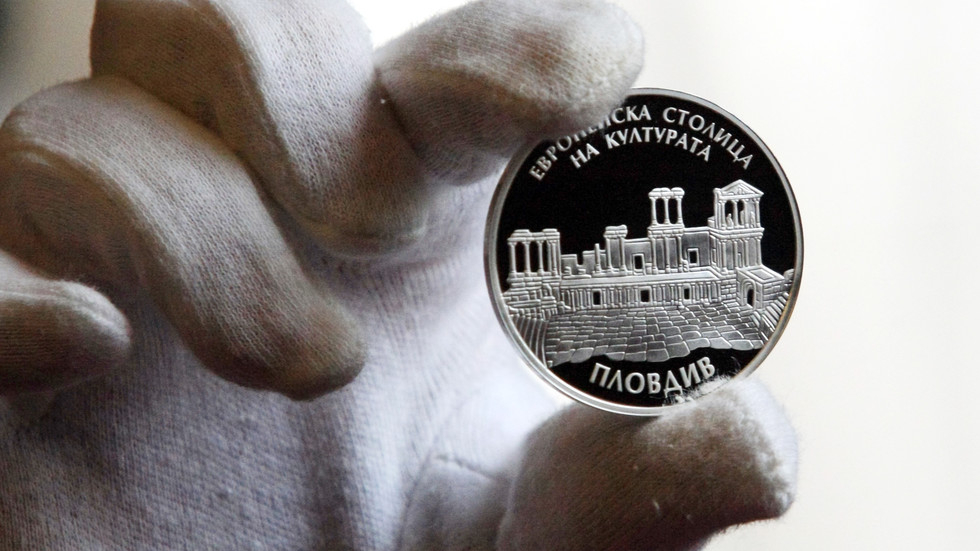 БНБ показа уникални монети (СНИМКИ)