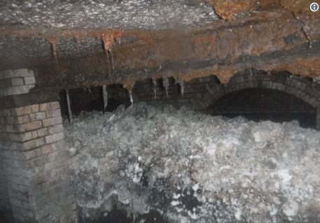64-метров лоен айсбер потресе британски град (СНИМКА)