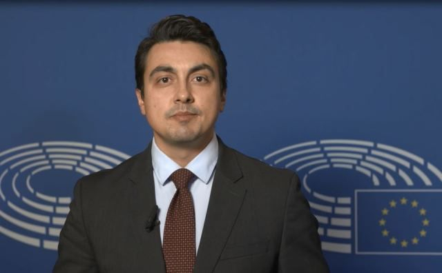 Момчил Неков: Трябва пълна прозрачност при даване на разрешения за пестициди в ЕС  
