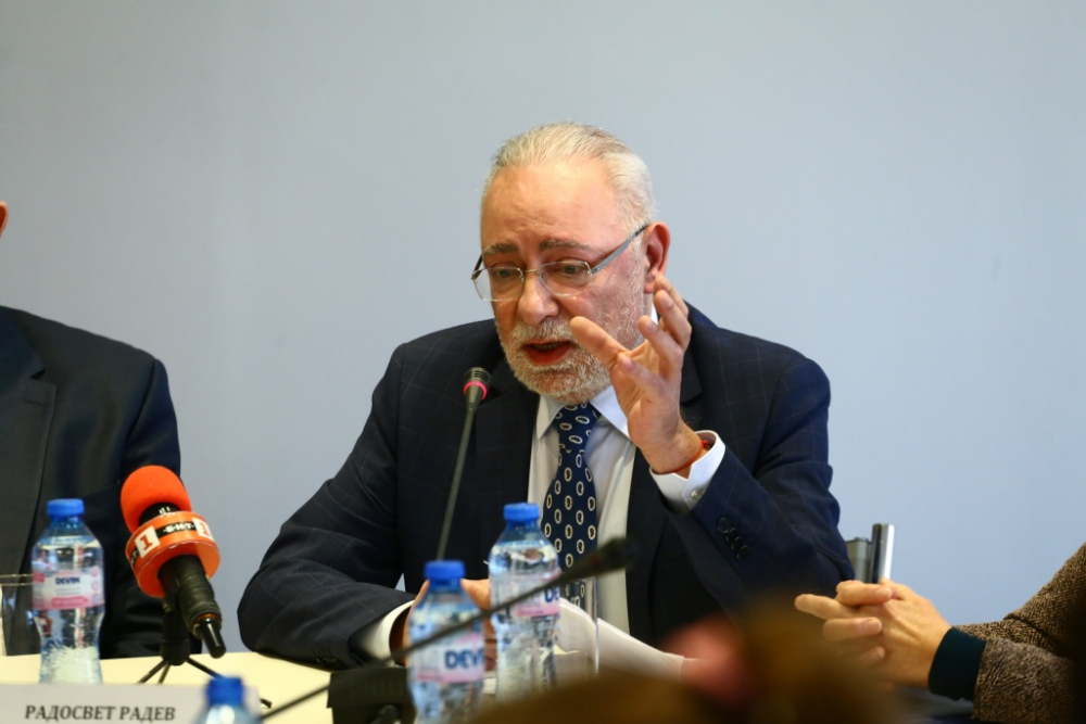 Радосвет Радев: С КРИБ се състезаваме да служим по-добре на членовете си