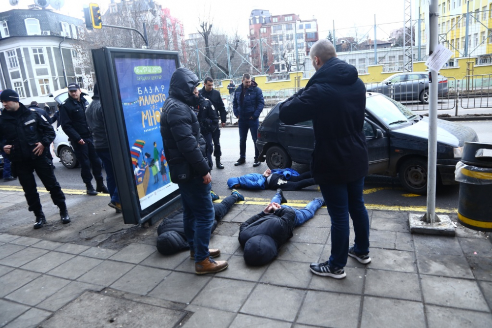 Първо в БЛИЦ! Масови арести в Пловдивско СНИМКИ
