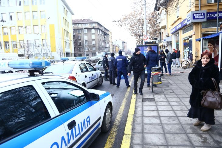 Само в БЛИЦ TV! "Квартал на ужасите" наричали мястото, където натръшкаха трите мутри след зрелищна гонка в София (СНИМКИ/ВИДЕО)