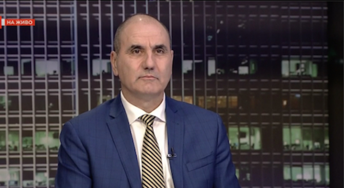 Цветанов: С премиера ни приемат като "доброто и лошото ченге", БСП употребиха Елена Йончева