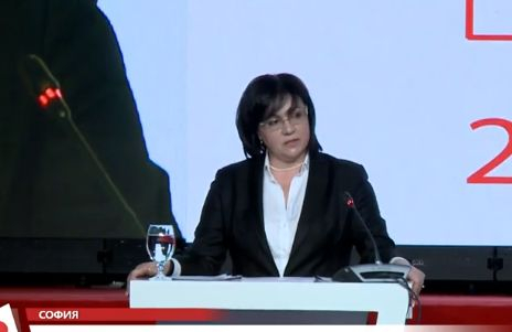 Нинова: България е в клинична смърт - държавата е превзета, а народът е поробен! (ВИДЕО)