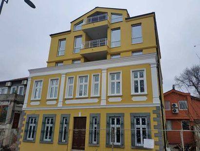 Кощунство с най-старата къща в Бургас (СНИМКИ)