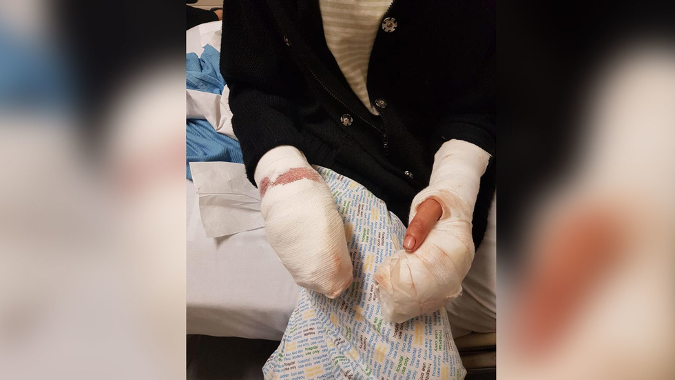 15-годишна спаси майка си от луд бивш любовник, хвърляйки се под ножа му (СНИМКИ 18+)