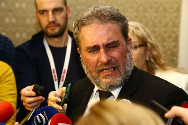 Ново разкритие за министър Банов! Станал член на ГЕРБ в деня, в който Йончева го даде на прокурор
