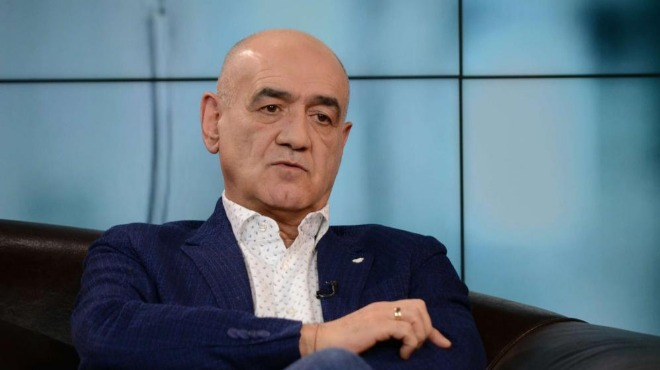 Шефът на НЗОК д-р Дечо Дечев: Не може в държавна болница да има частен център или клиника за печалба