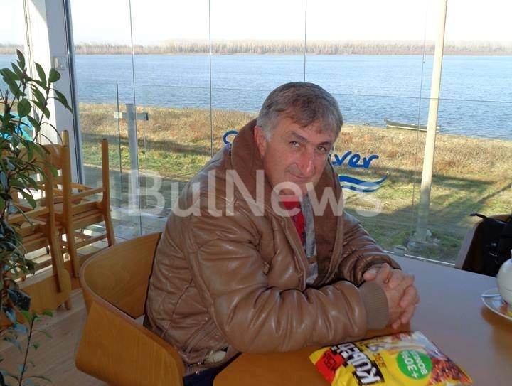 ГДБОП удари страшната банда на Тихия за търговия с оръжие и лихварство във Враца (СНИМКИ)